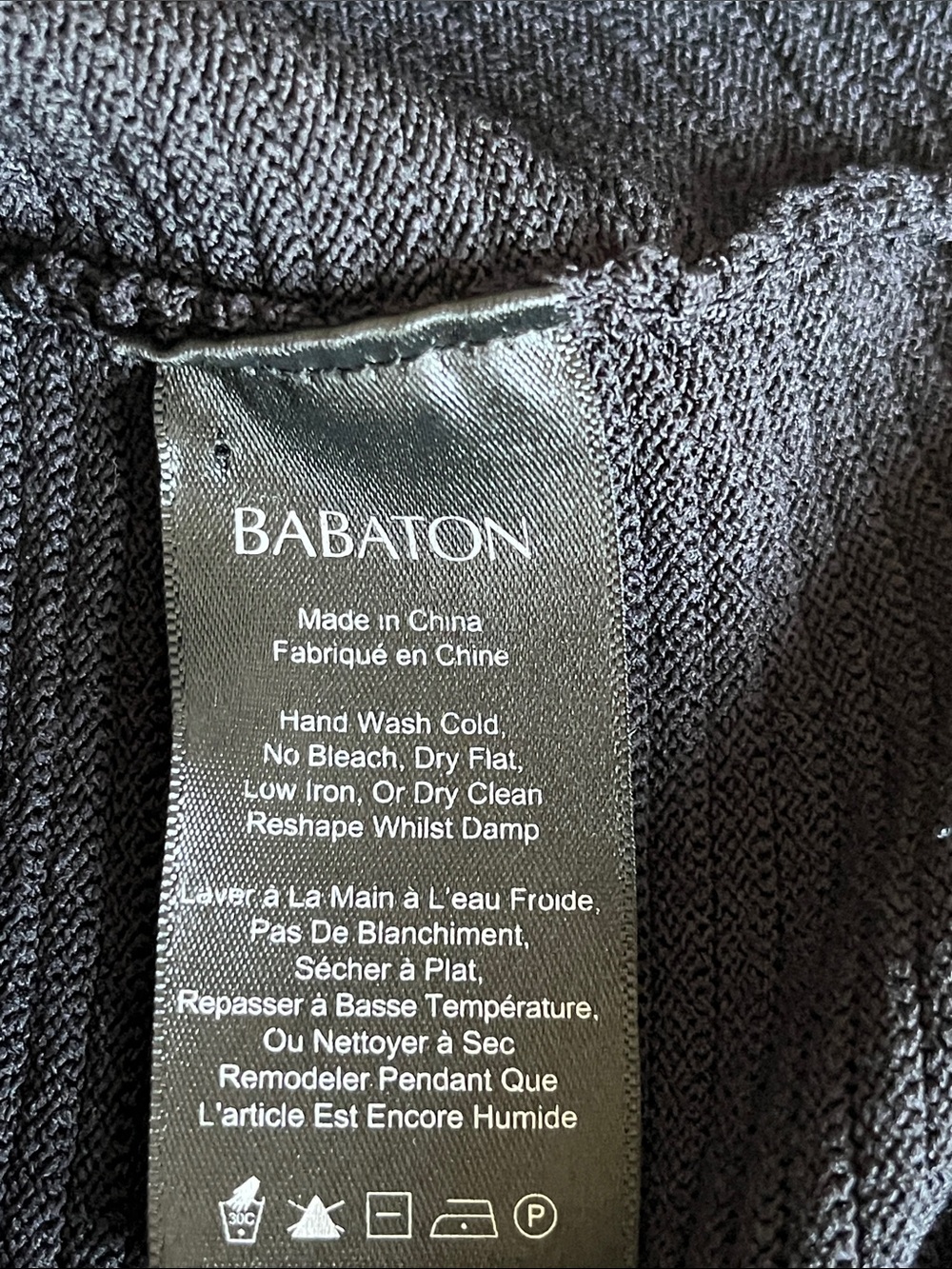 Women’s Aritzia Babaton Alrik Kit Sleeveless Tank Top Black - Picture 7 of 8